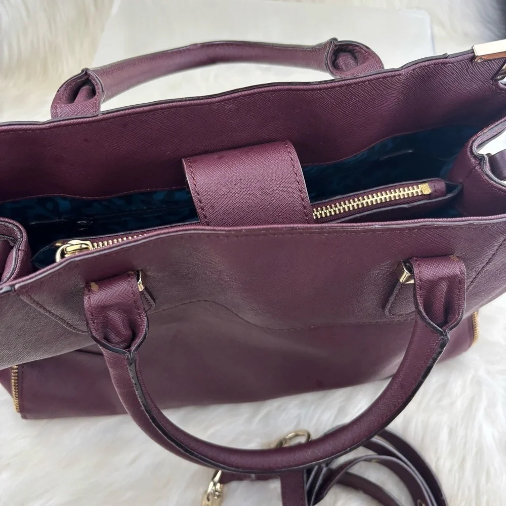 REBECCA MINKOFF SATCHEL BAG